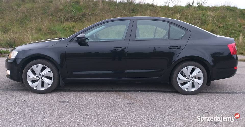 109 Skoda Octavia 12 benz 90 1415 Olsztyn