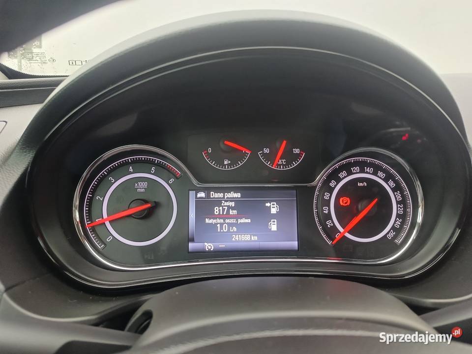 Opel Insignia Sports Tourer 20 BiTurbo 239 4x4 239KM podlaskie