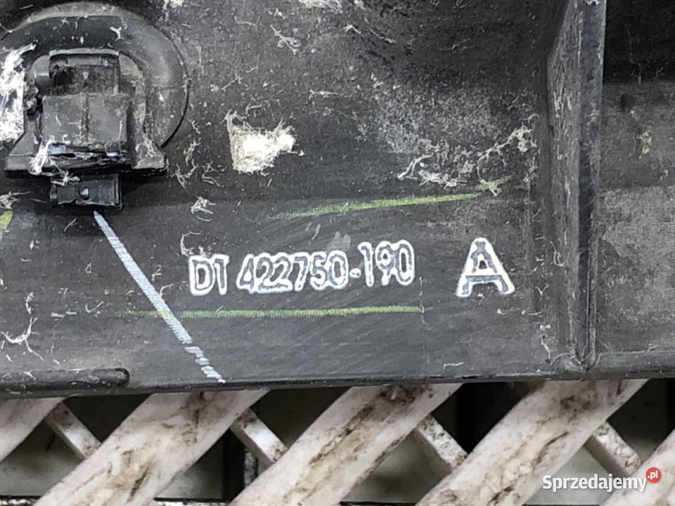 WENTYLATOR CHŁODNICY TOYOTA AURIS I 16 124 0612 osobowe sprzedam