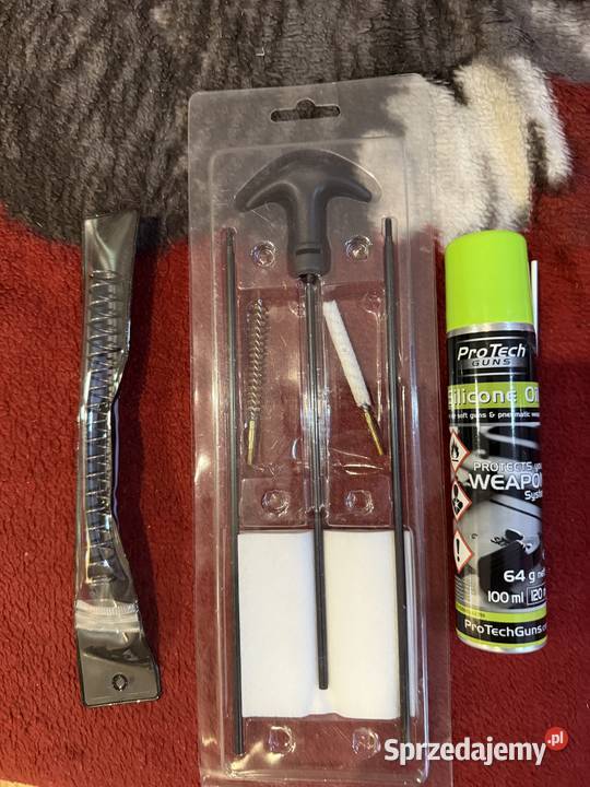 Sprzedam M4 specna i M9A1 KJW gadżety Wykroty