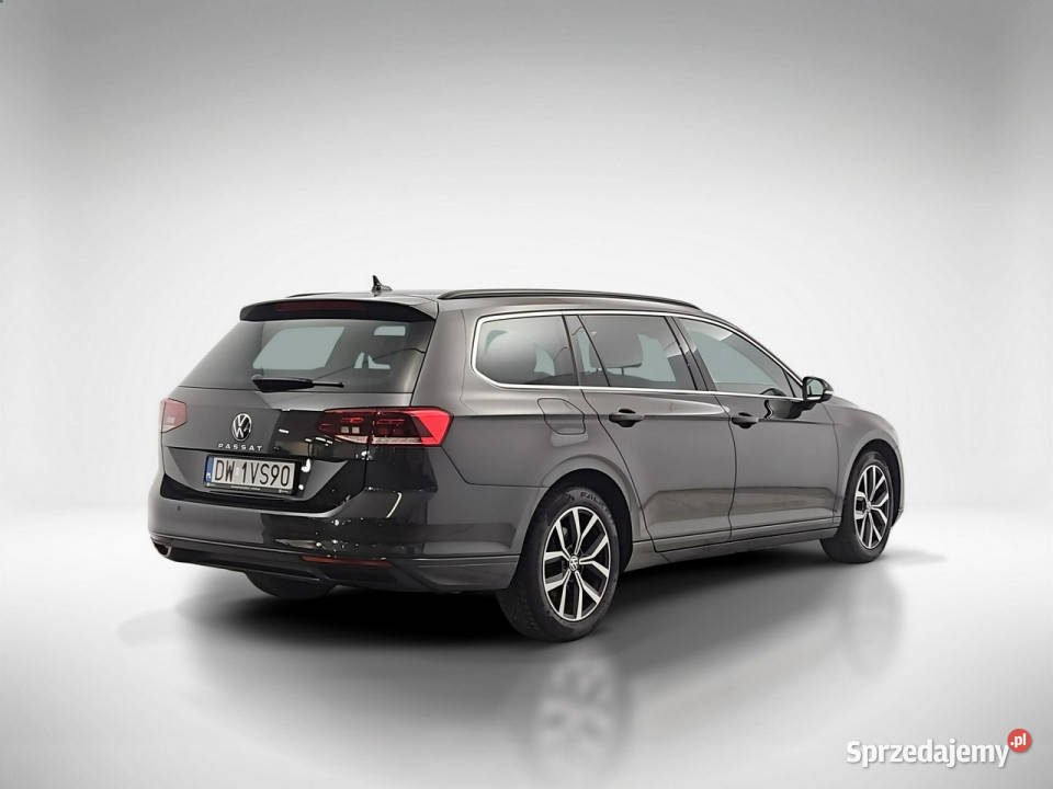 Volkswagen Passat Variant 15 TSI EVO Business światła do jazdy dziennej Warszawa sprzedam