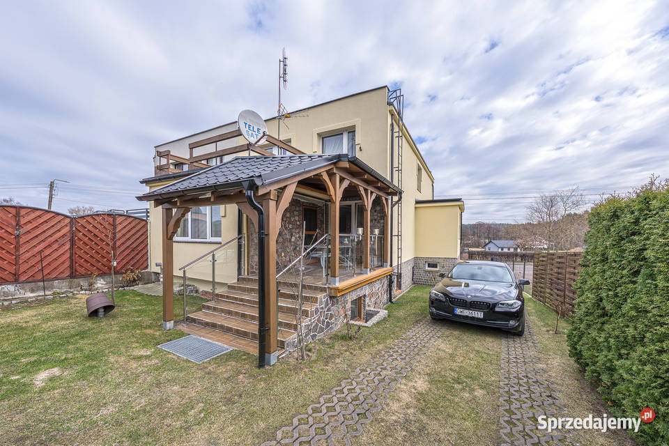 bliźniak w Gościcinie k Wejherowa do zamieszkania Sprzedaż pomorskie Gościcino