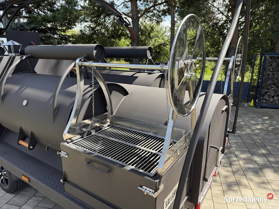 smoker trailer grill na przyczepie BBQ catering