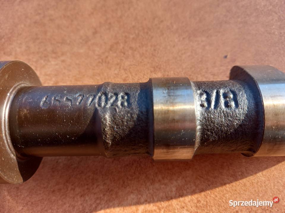 Wałek rozrządu fiat 126p Jarosław