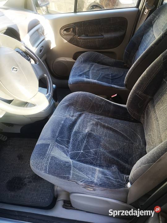 Renault scenik Rok produkcji 2001 sprzedam