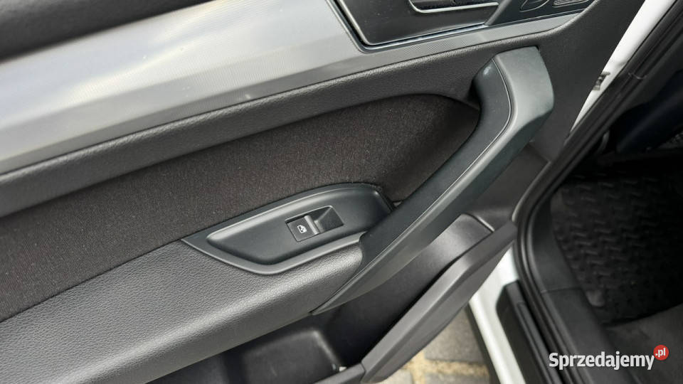 Audi Q5 Salon Bezwypad 20 TDI 190 Virtual 4x4 diesel Gdynia