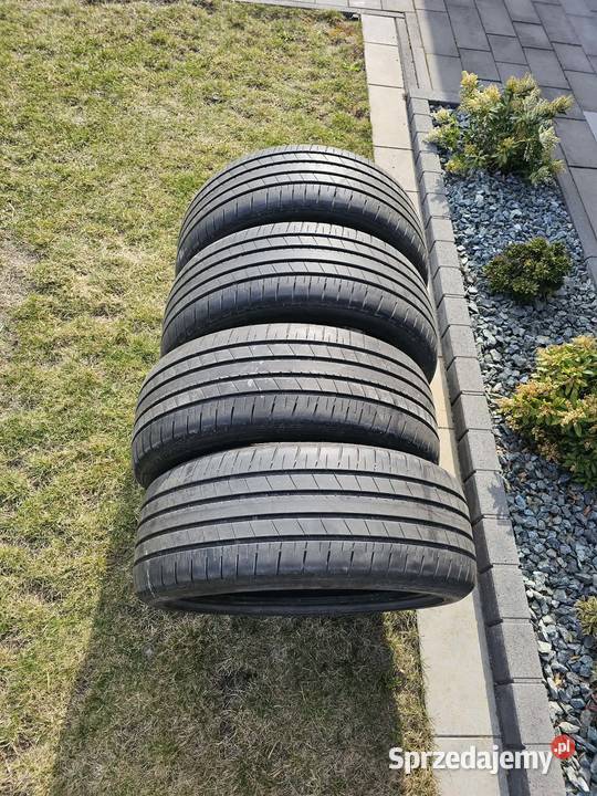 Opony letnie Bridgestone Turanza 22545 R19