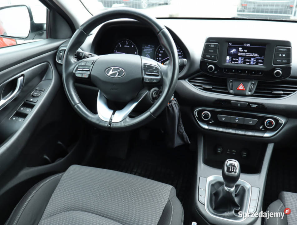 Hyundai i30 16 CRDi ASR (kontrola trakcji) Piaseczno