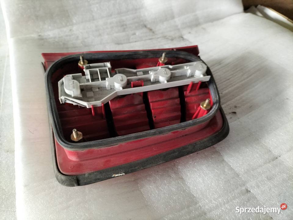 Lampa Tył Skoda Fabia I lewa ZSB 6Y9945096