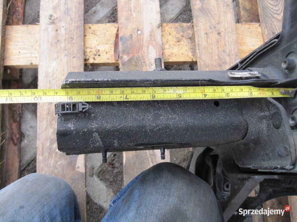 AUDI A6 C6 27 TDI 07r pas przód 4F0805166A osobowe