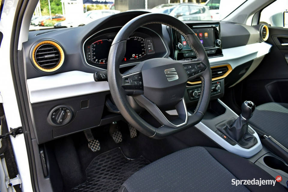 Seat Arona Bezwypadkowy Salon Polska Serwis ASO Łódź