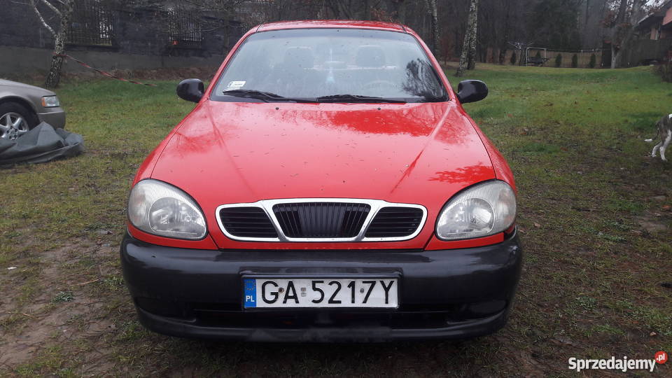 Daewoo Lanos 15 16v GAZ 2002r czerwony Kielno sprzedam