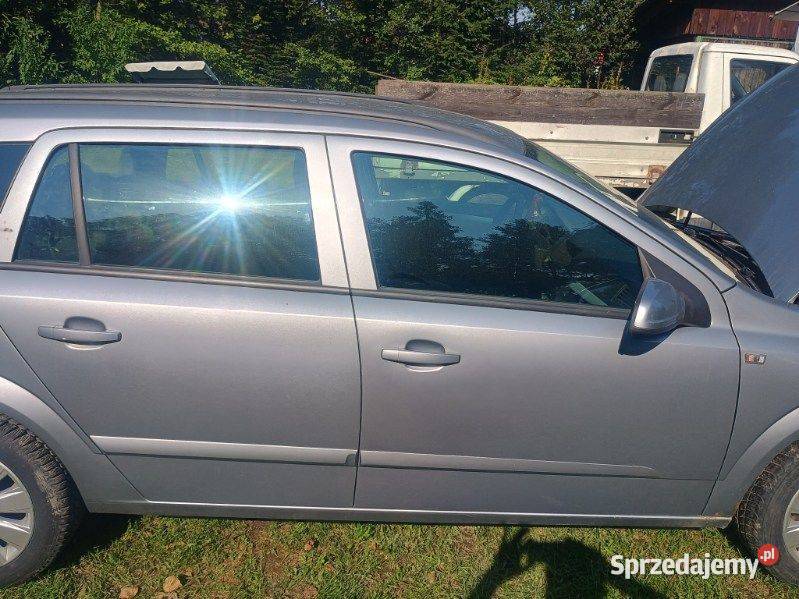 Opel Astra H 3 Kompletne drzwi LEWE PRAWE przód osobowe sprzedam