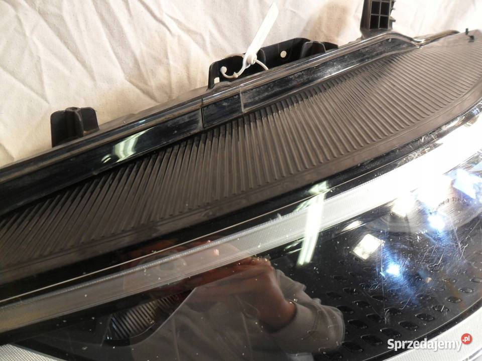 REFLEKTOR PRZÓD STRONA LEWA VOLKSWAGEN ID3 Nowy Tomyśl