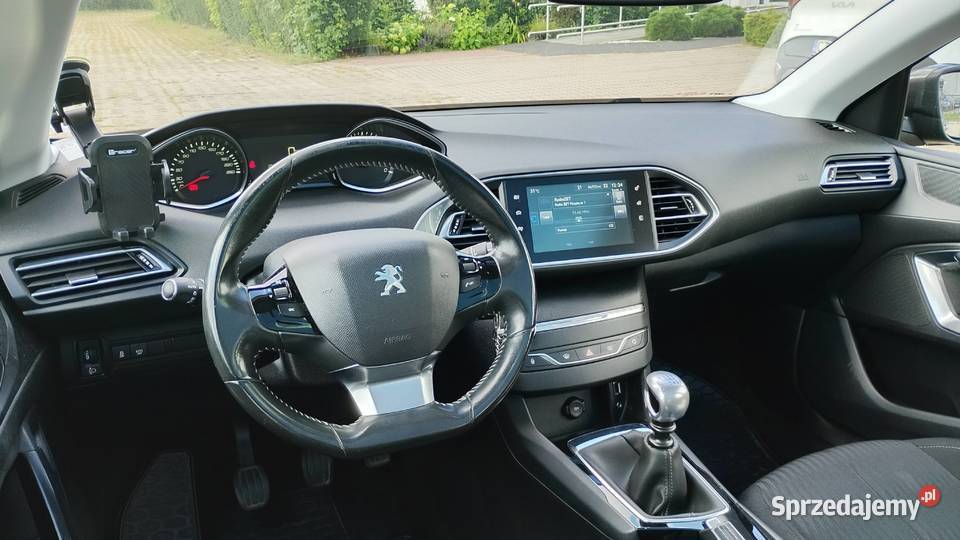 Peugeot 308 SW eHDi niski przebieg dory stan