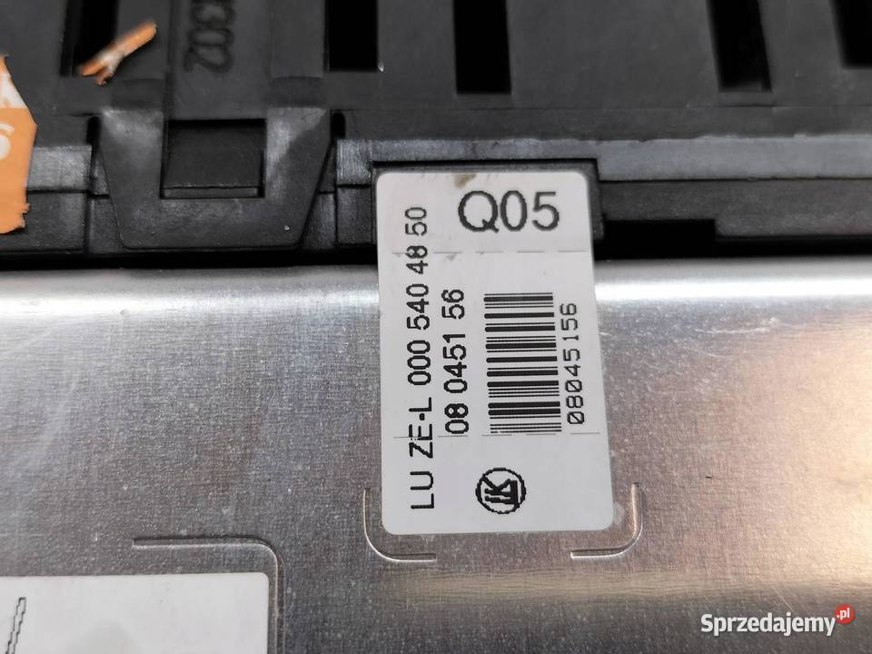 MODUŁ SKRZYNKA BEZPIECZNIKÓW A0325458232 sprzedam