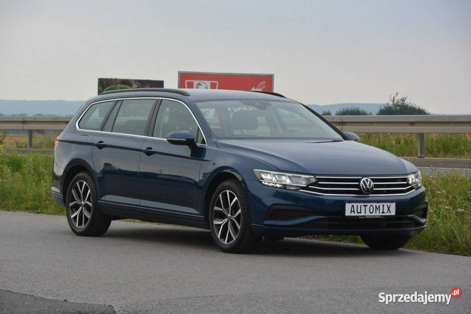 Volkswagen Passat 20TDI full led Car Play niebieski