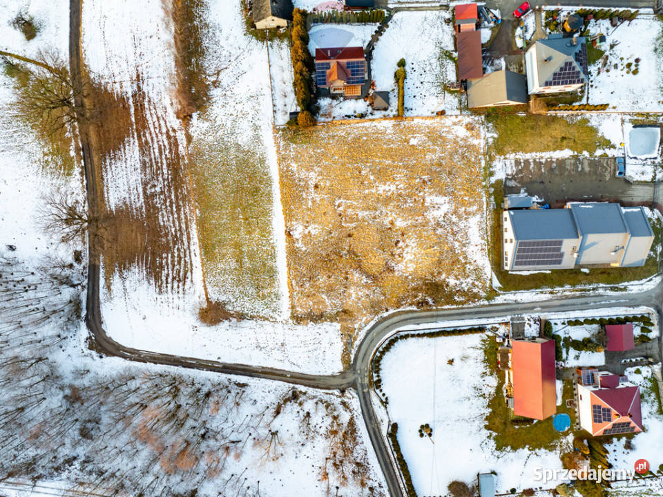 Budowlana działka w Zagórzu gm Niepołomice Zagórze