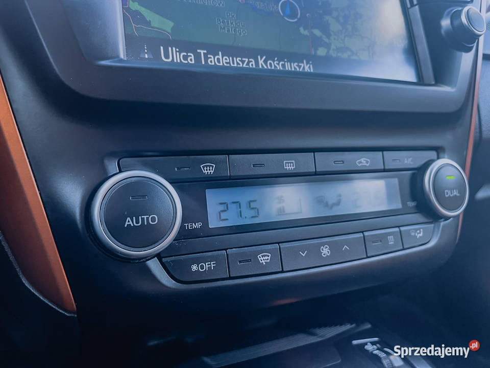 Toyota Avensis Bezwypadkowy Wersja PRESTIGE Kęty