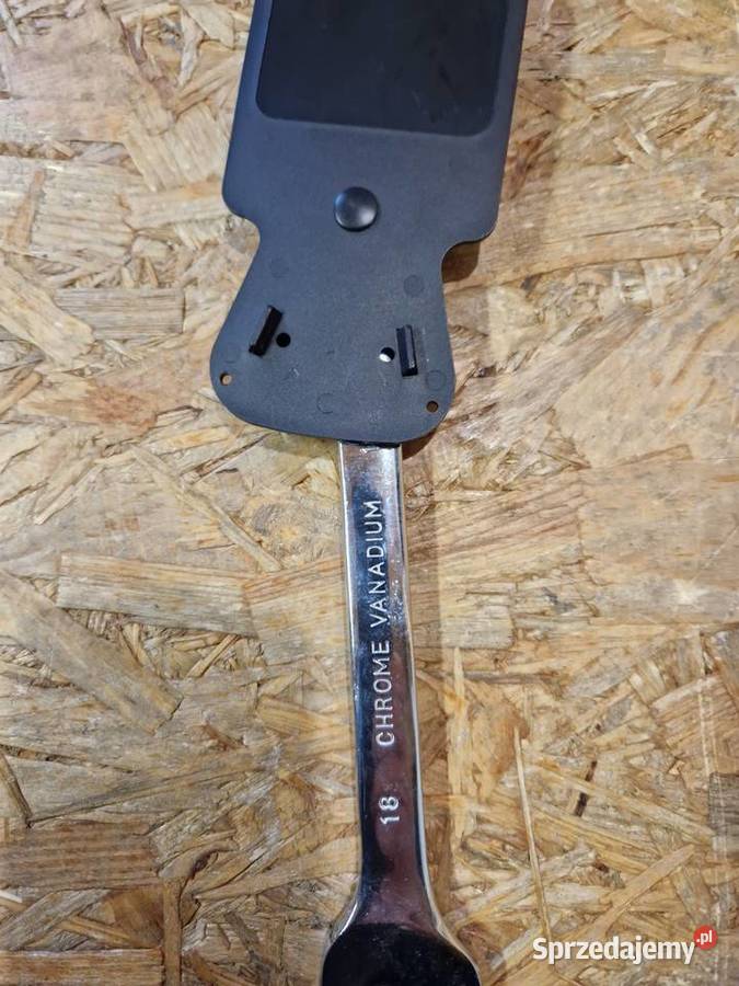 Klucz płoczk z grzechotką 17mm G10317 Głogowa