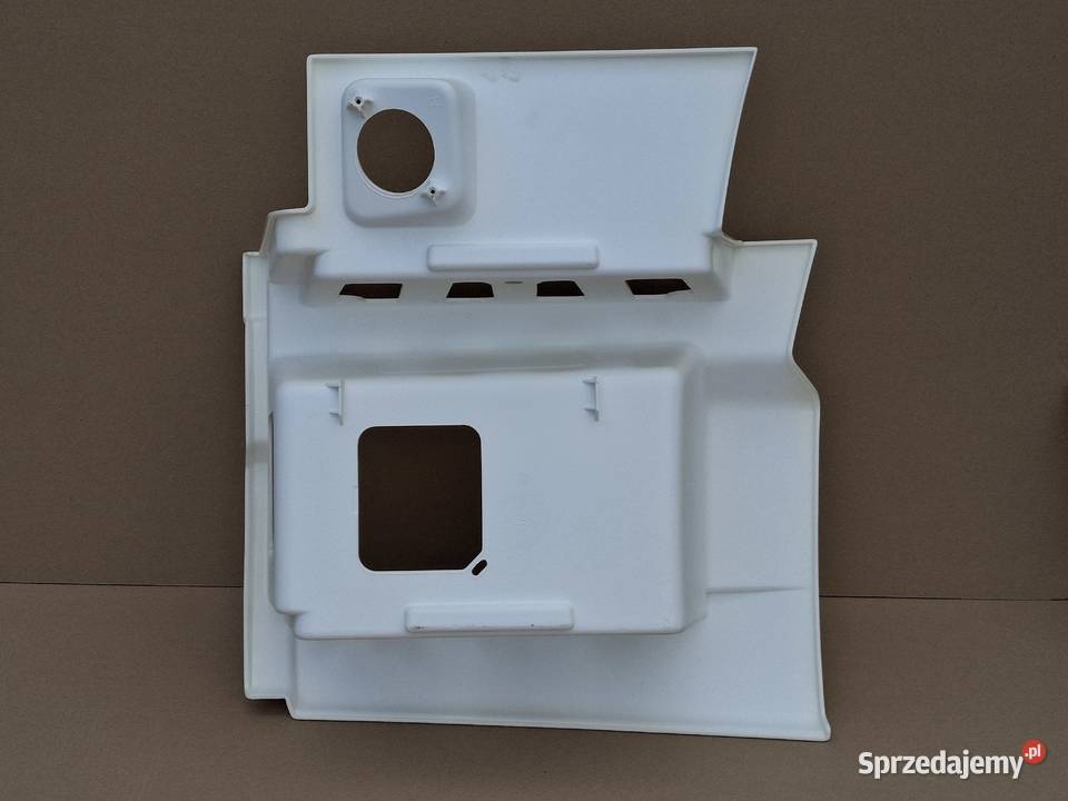 MAN TGS TG3 STOPIEŃ DOLNY PRAWY OBUDOWA WNĘKA Bieleń