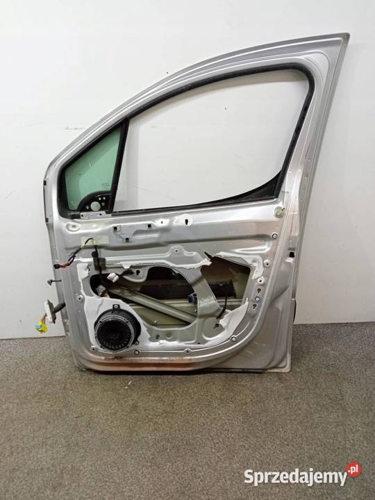 DRZWI PRAWE PRZÓD EZRC Citroen Berlingo II 2008