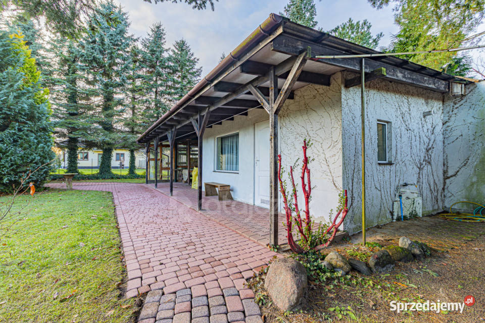 sprzedaży domu wolnostojącego Kąpino 1977m2