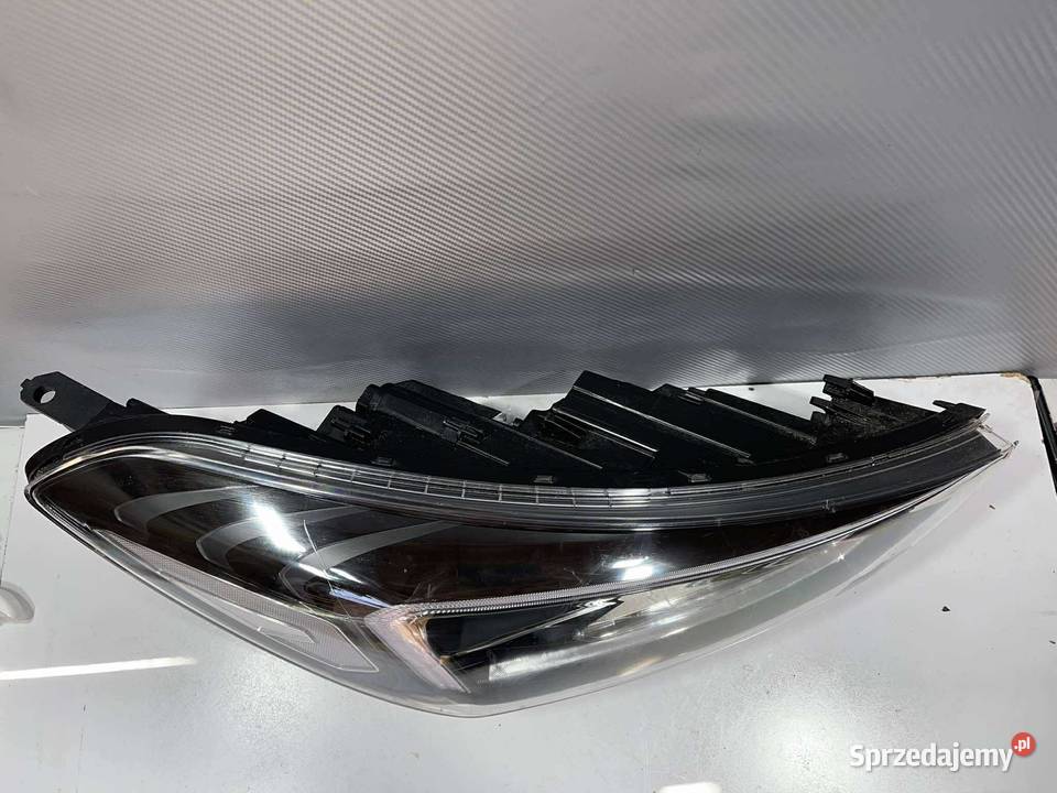 HYUNDAI TUCSON LIFT PRAWA LAMPA FULL LED Ostroróg