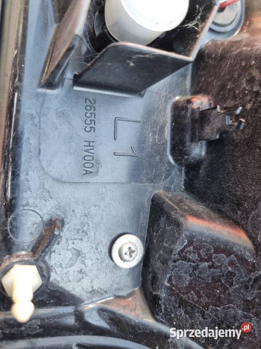 LAMPA LEWA TYLNA TYŁ NISSAN QASHQAI II J11