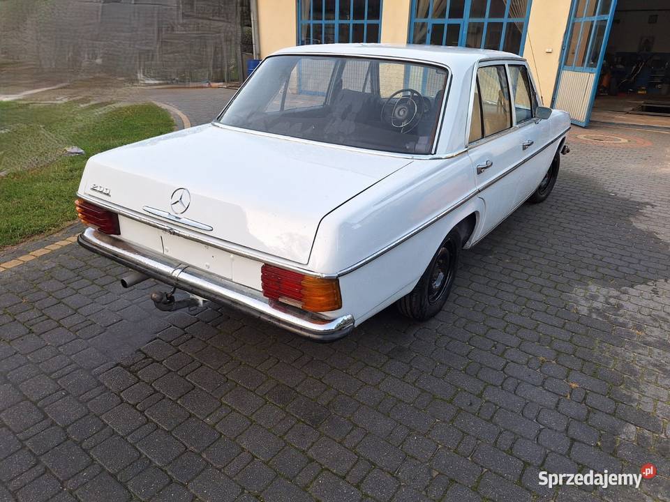 Mercedes w114