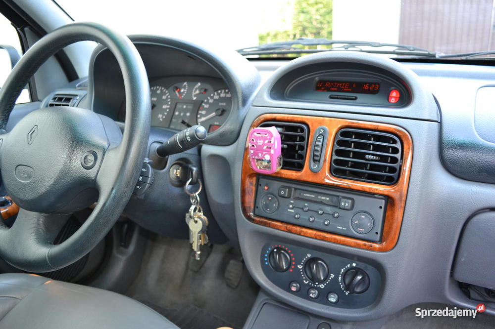 RENAULT CLIO II 2001 INITIALE PARIS radio / CD podkarpackie Rzeszów