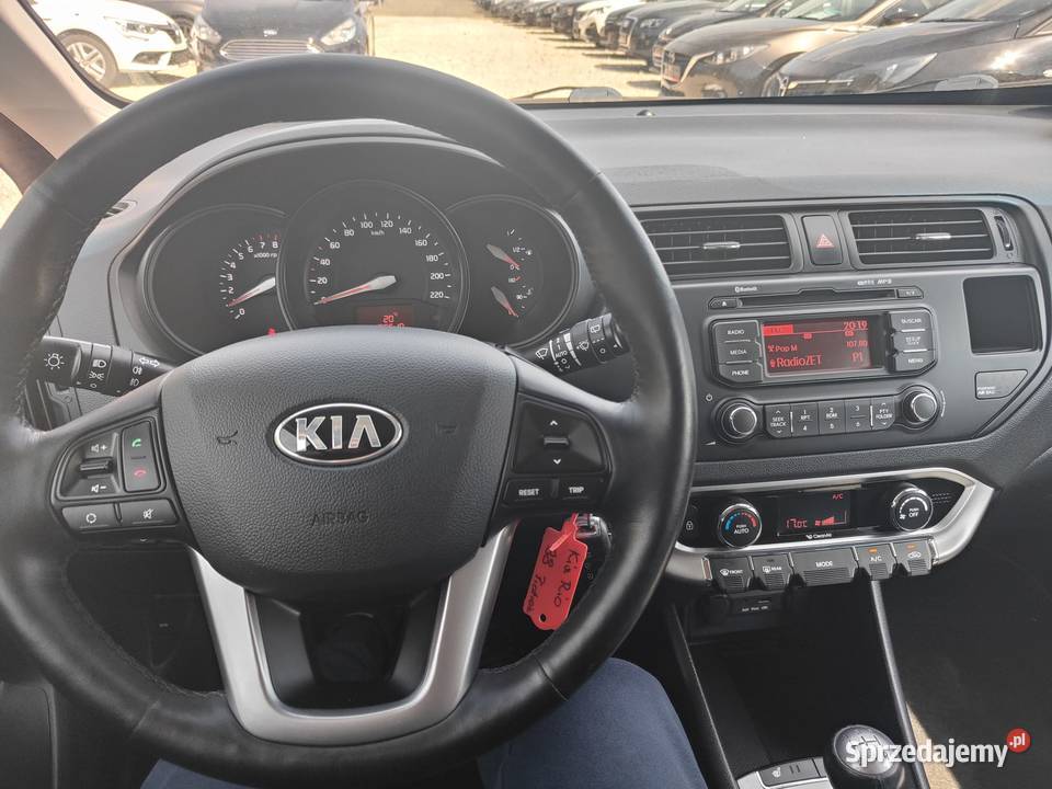 Kia Rio 2014r 1248 86 bogate wyposażenie Wielka Wieś