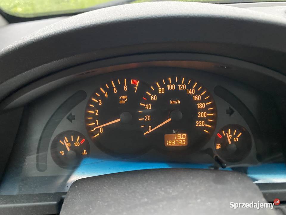 Sprzedam Opel meriva 16 8v