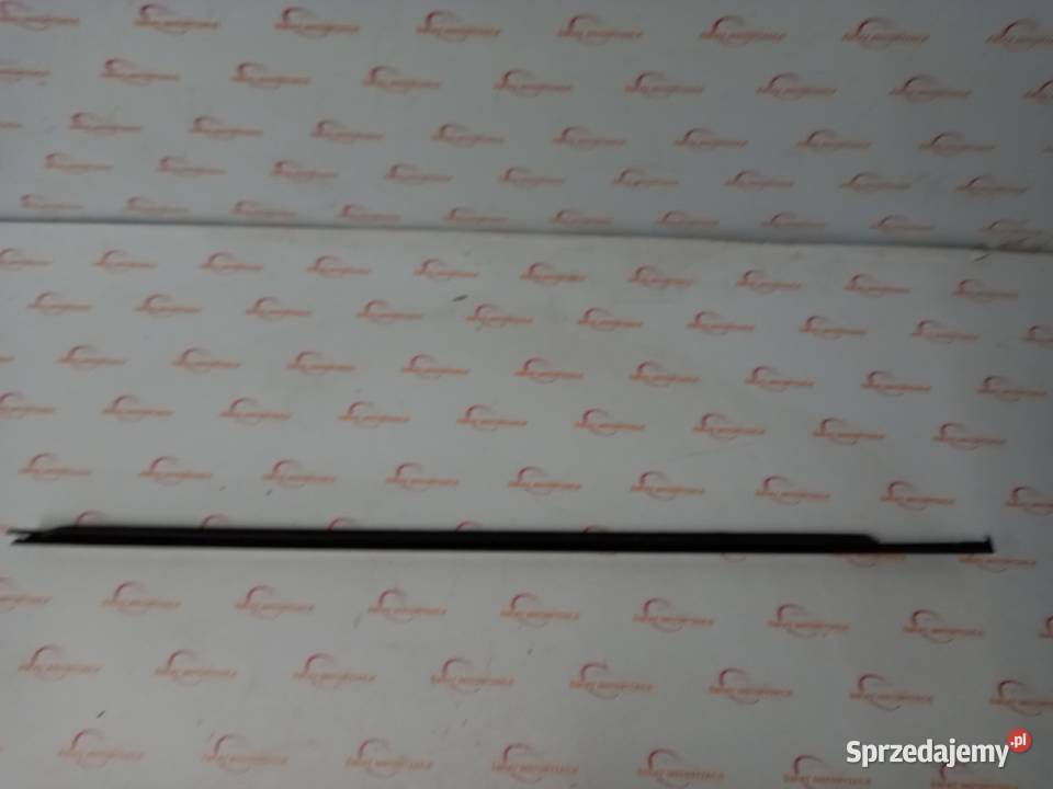 FIAT TIPO II 16r Listwa zgarniająca prawy przód osobowe Kielce