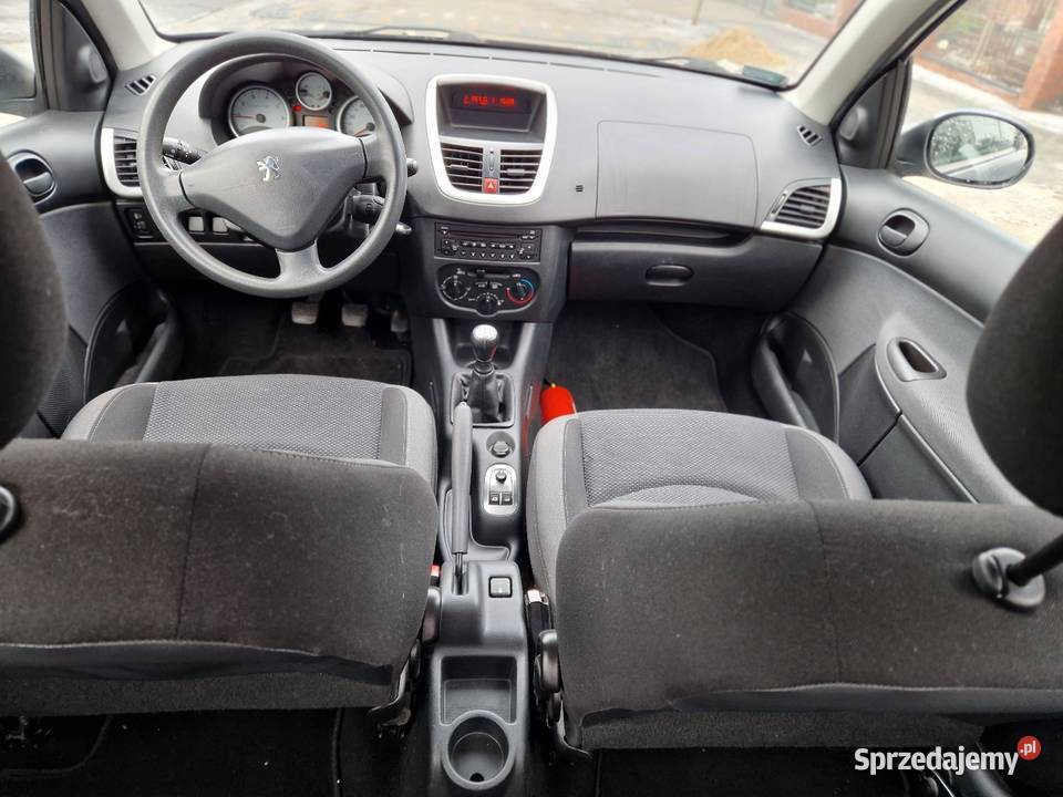 Ladny Stan niezawodny 14 8v pierwszy właściciel 206 plus Lubraniec sprzedam