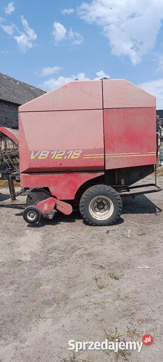 Sprzedam prese rolujoncom laverda zmienokomorowa Maszyny rolnicze Kubaczyn