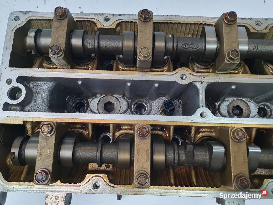 GŁOWICA CYLINDRÓW Ford Focus MK1 16 16V Głowice cylindrów Motoryzacja Chełm