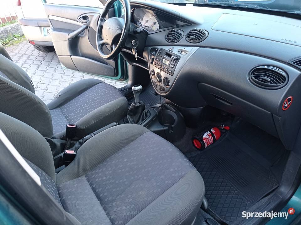 Ford Focus MK1 16 Benzyna 100 koni kombi Kraków