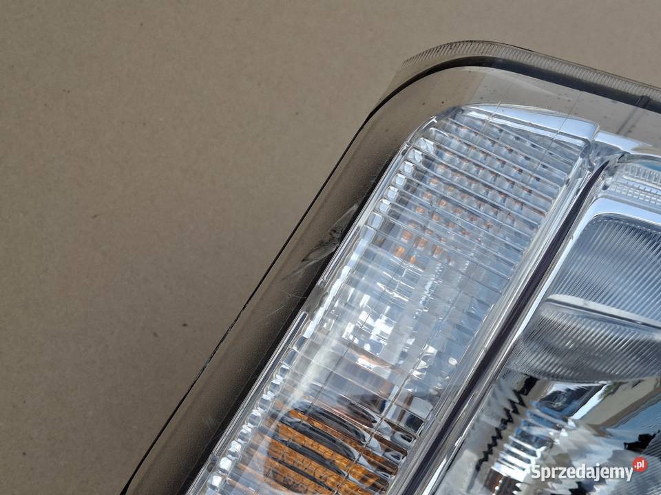 VOLVO FH13 FM REFLEKTOR PRAWY H7 LAMPA PRAWA