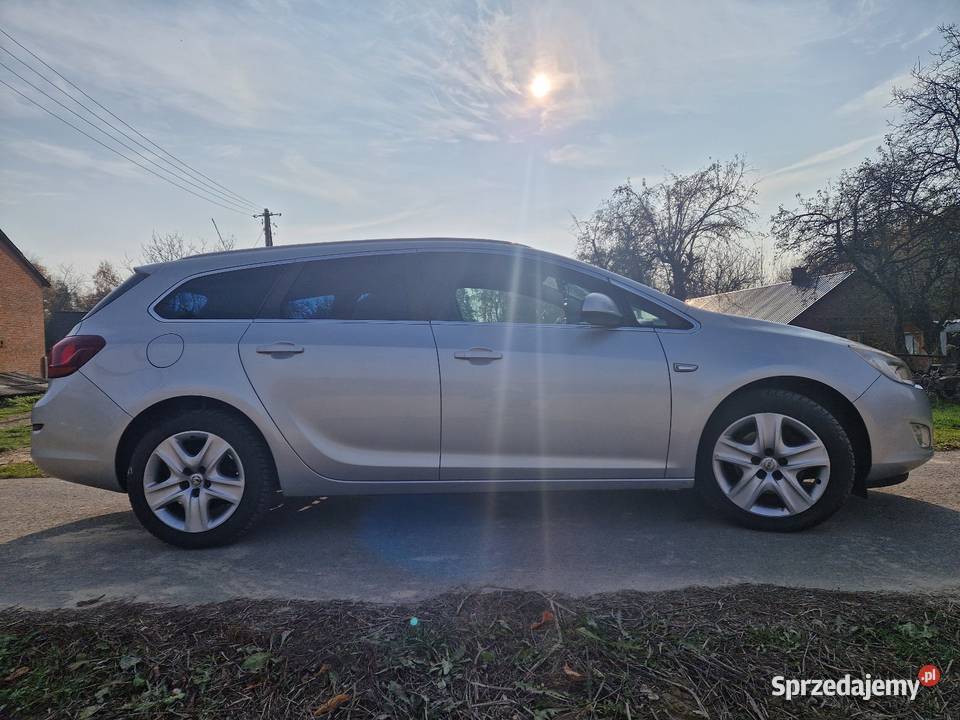 Astra J 17CDTI 125 2011 Grabówka Ukazowa