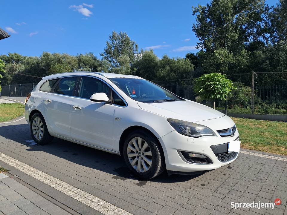 Opel Astra J kkmbi Przemęczany