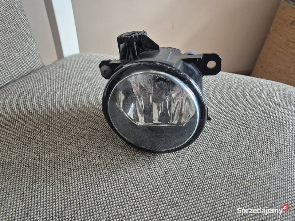 Halogen przedni Peugeot 308 II T9