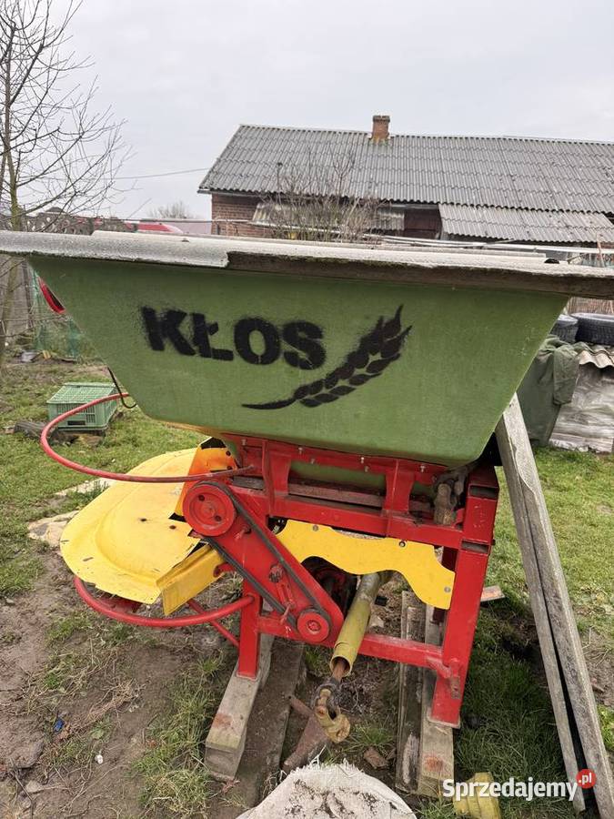 Rozsiewacz nawozu dwutalerzowy KŁOS MOTYL lubelskie Kraśnik