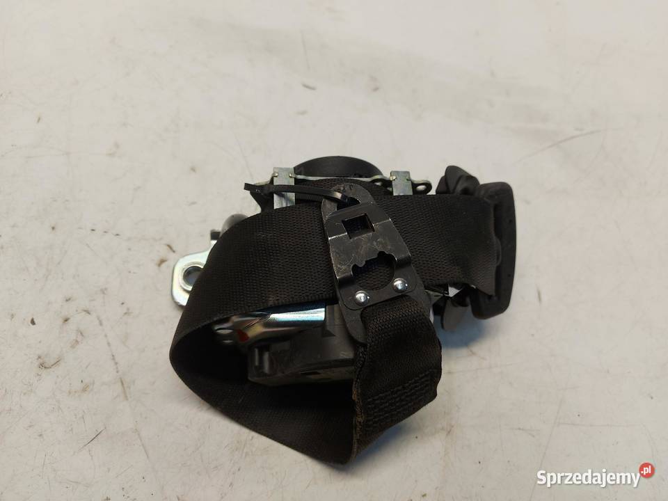 MERCEDES W205 Pas bezpieczeństwa przód prawy Części samochodowe