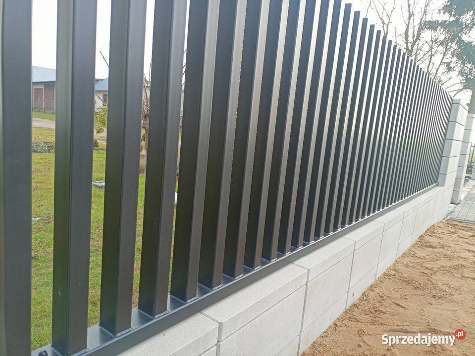 Ogrodzenie grzebieniowe produkcja i montaż Biała Podlaska
