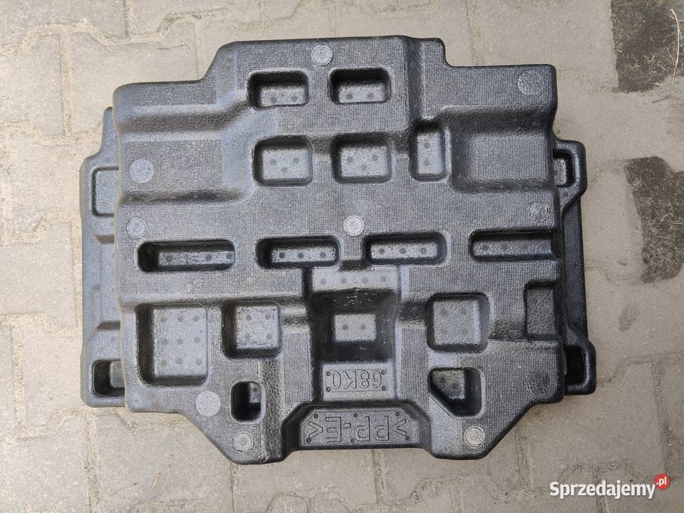 styropian bagażnika wypełnienie wkład suzuki Błaszki
