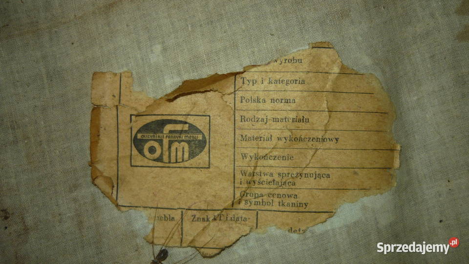 Podnóżek tapicerowany PRL patyczak pufa taboret Sokółka