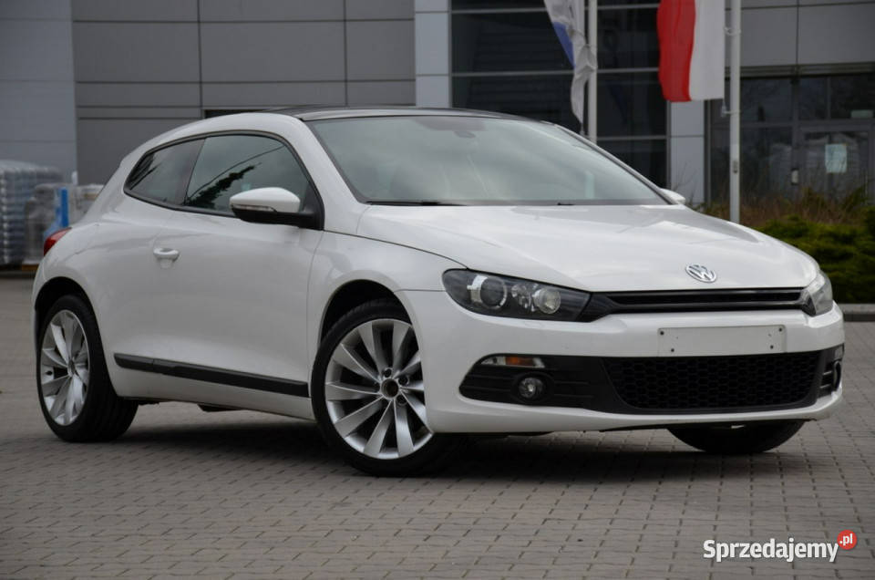 Volkswagen Scirocco Zarejestrowane 14TSI 160 światła do jazdy dziennej Kutno sprzedam