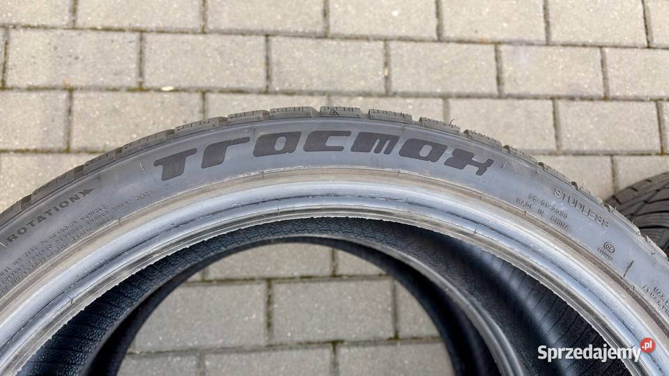 Opony Tracmax 2453520 Zimowe 245 Samochodowe