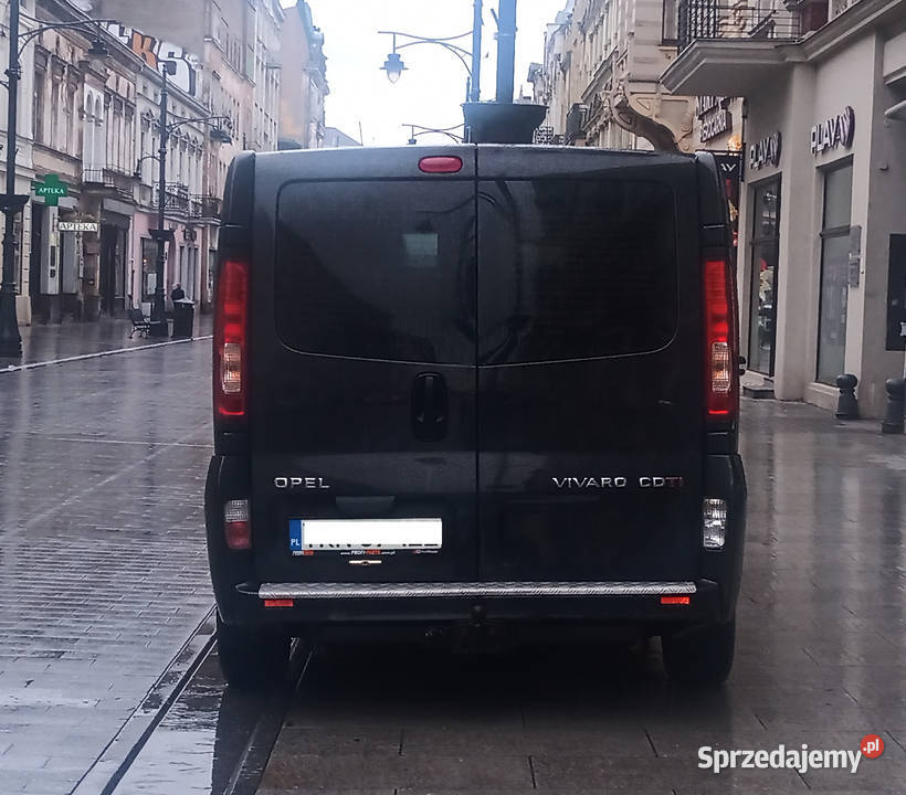 Opel Vivaro 25 CDTI 2009 L2H1 ciężarowy faktura 115KM Łódź